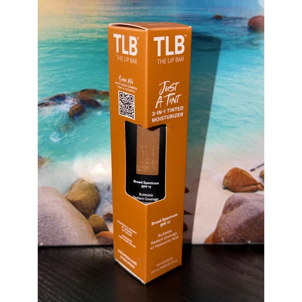 TLB The Lip Bar Just A Tint 3-in-1 Tinted Moisturizer Cinna Bae SPF 11 1oz NEW